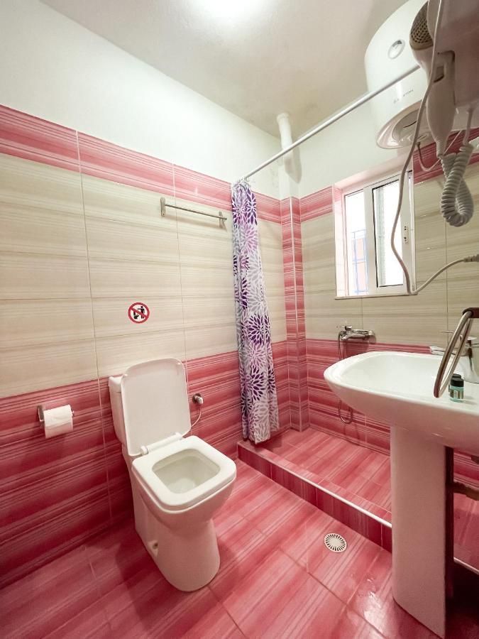 Hostel Andrey Saranda Extérieur photo