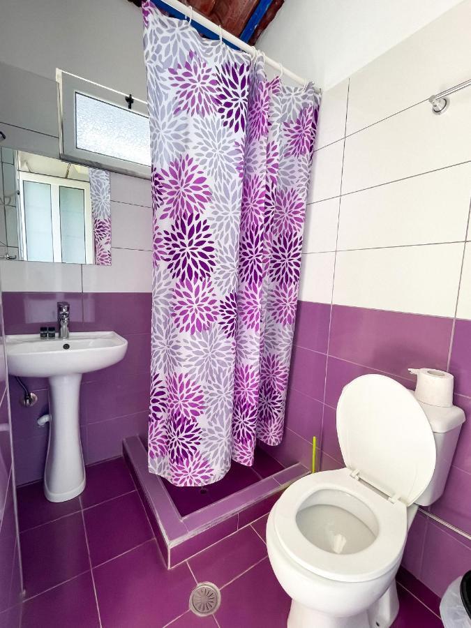 Hostel Andrey Saranda Extérieur photo